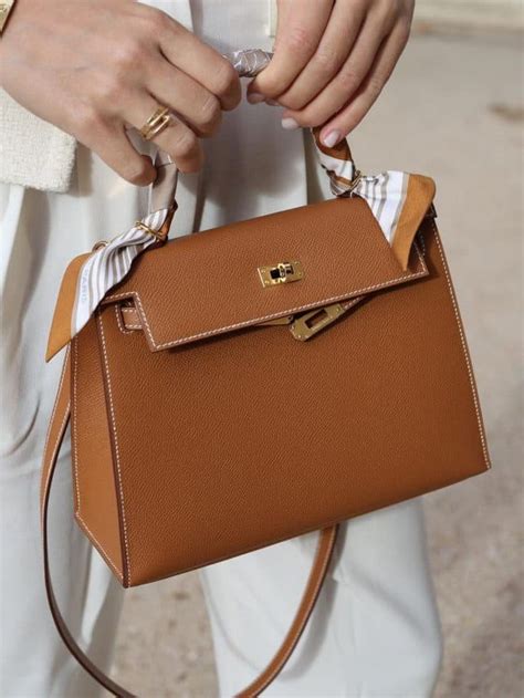 hermes kelly costo|hermes kelly bag price.